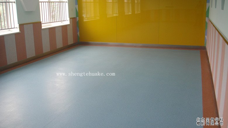 北京藍天宇鋒幼兒園橡膠地板工程實圖